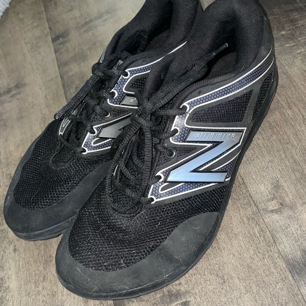 Womens New Balance Minimus 20 Cross Training shoes size 8.5